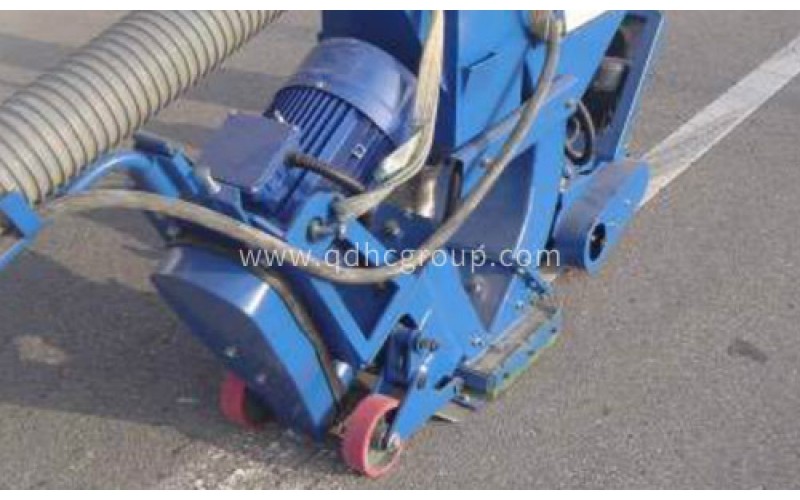 移動拋丸機(jī)可以清理標(biāo)志線